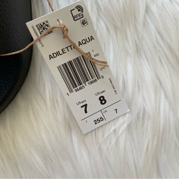 adilette aqua slides - Picture 11 of 12